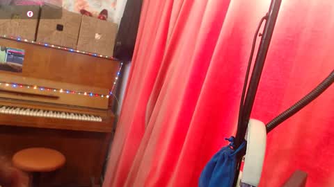 Snapshot of patsyorose chatting on 12.16.25 PatsyORose online show from 12.16.25