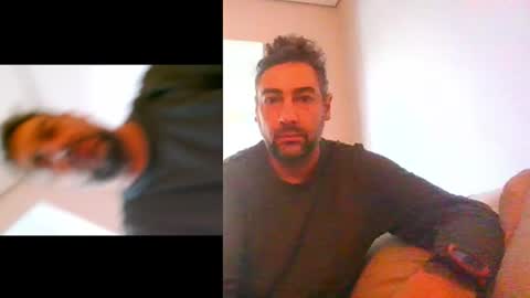 Snapshot of pau_transante69 chatting on 06.16.26 pau_transante69 online show from 06.16.26