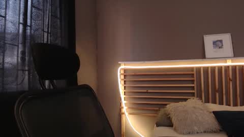 Paul online show from 02.06.26