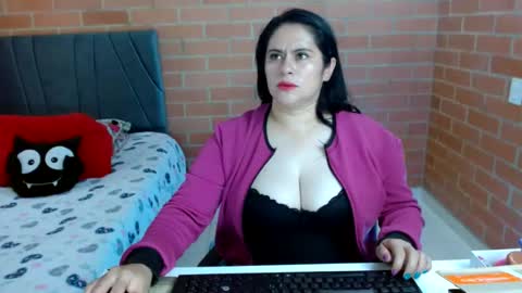 paula__117 online show from 07.08.26
