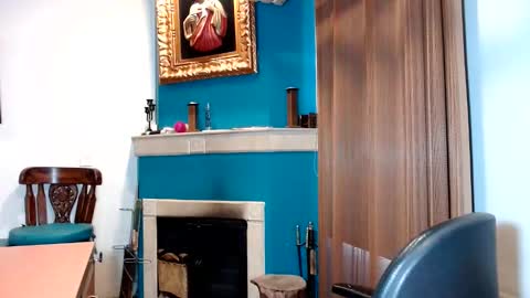 Snapshot of paula_anderson chatting on 02.06.25 PAULA online show from 02.06.25