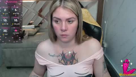 Snapshot of paula_b_ chatting on 05.23.26 Paula online show from 05.23.26