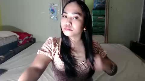 Snapshot of paula_morena chatting on 02.01.26 its paula online show from 02.01.26