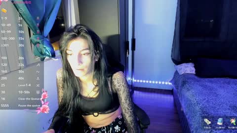 Snapshot of paula_thompsoon chatting on 02.08.25 Paula online show from 02.08.25