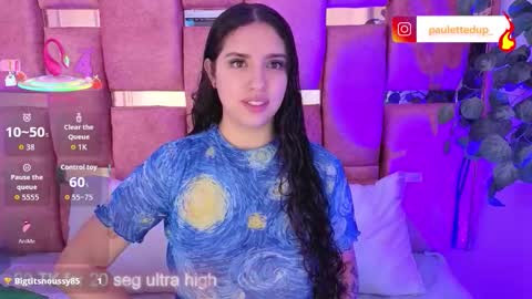 Snapshot of paulette_dupont_ chatting on 10.25.25 paulette_dupont_ online show from 10.25.25