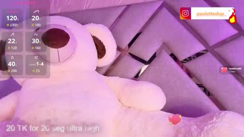 Snapshot of paulette_dupont_ chatting on 11.17.25 paulette_dupont_ online show from 11.17.25