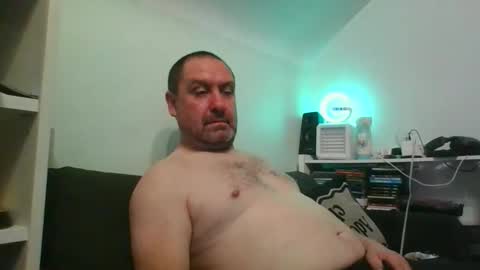 Snapshot of paulharrison38712017 chatting on 09.17.25 paulharrison38712017 online show from 09.17.25