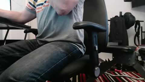 paulie120464 online show from 10.27.25