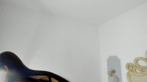 paulina lux online show from 04.05.26