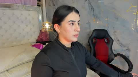 Snapshot of paulinabelen21 chatting on 05.28.26 paulinabelen21 online show from 05.28.26