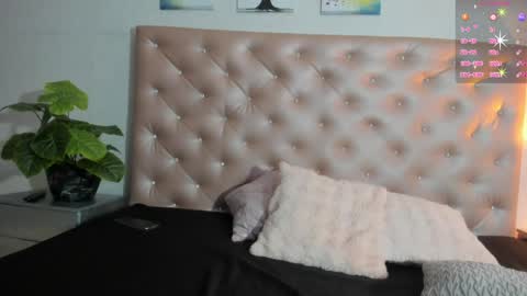 PaulinaSaennz online show from 04.06.26