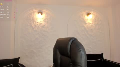 Snapshot of paulinasantosx chatting on 10.03.25 Paulina Santos online show from 10.03.25