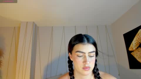 Paulina Santos  online show from 03.26.26