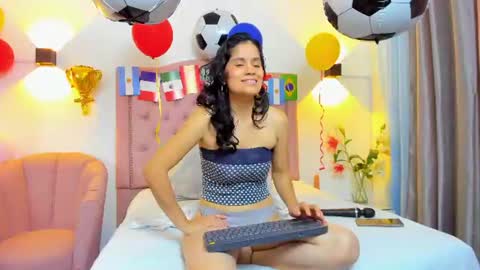 paulinavera online show from 06.19.26
