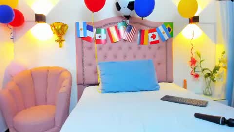 paulinavera online show from 06.22.26