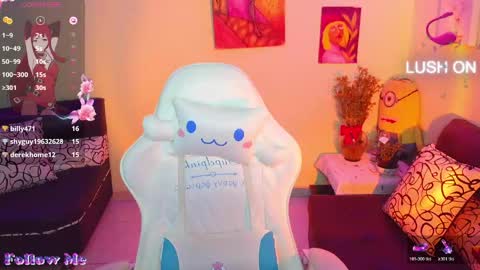 Snapshot of paulixs chatting on 04.21.26 Paula San online show from 04.21.26