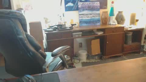 Snapshot of paulleroy chatting on 01.24.25 paulleroy online show from 01.24.25