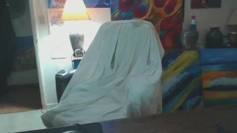 Snapshot of paulleroy chatting on 02.21.25 paulleroy online show from 02.21.25