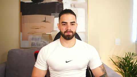 Paul Phoenix online show from 04.01.26