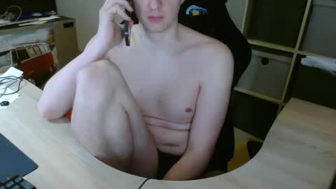 Snapshot of paulthesub chatting on 01.23.25 Paul online show from 01.23.25