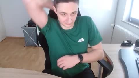 Snapshot of paulthesub chatting on 01.11.26 Paul online show from 01.11.26