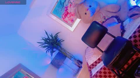 Snapshot of paytoncamila chatting on 10.23.25 Payton online show from 10.23.25