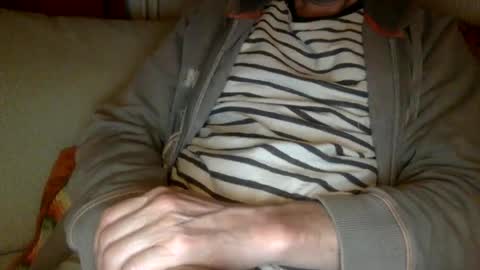 Snapshot of pea23 chatting on 02.22.25 pea23 online show from 02.22.25