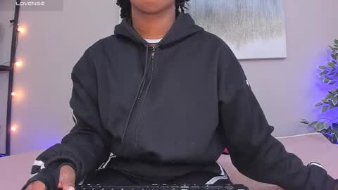 Briana online show from 02.24.26