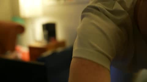 Snapshot of peachespunkins chatting on 11.22.25 peachespunkins online show from 11.22.25