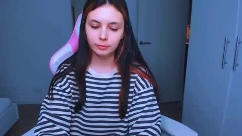 Peachy online show from 01.25.25