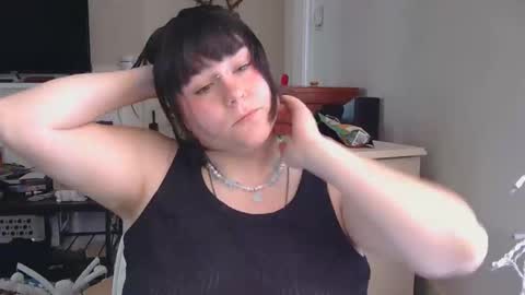 Snapshot of peakobunny chatting on 09.13.25 peakobunny online show from 09.13.25