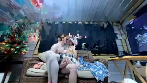 Pearl online show from 12.31.24