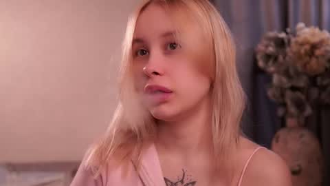 Lily online show from 05.20.26
