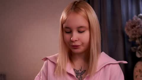Lily online show from 05.31.26