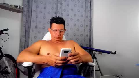 Snapshot of pedro_picapica chatting on 09.22.25 Pedro online show from 09.22.25