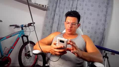 Snapshot of pedro_picapica chatting on 10.01.25 Pedro online show from 10.01.25