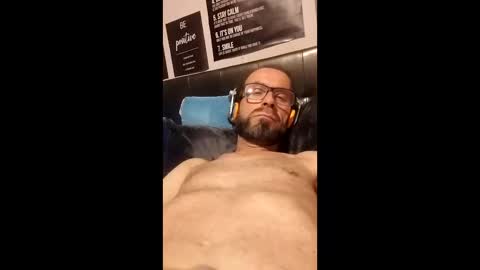 Snapshot of pedrocoelhopio chatting on 05.28.26 pedrocoelhopio online show from 05.28.26