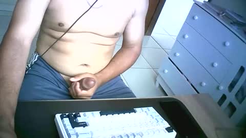 Snapshot of pedrohenriqueqq2309 chatting on 10.14.25 pedrohenriqueqq2309 online show from 10.14.25