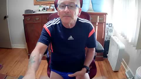 peepingmale online show from 12.07.24