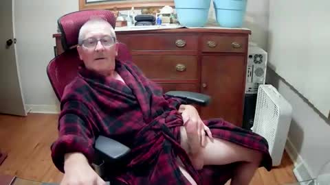 peepingmale online show from 12.10.24