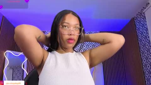 Snapshot of penelope_tay chatting on 02.15.26 penelope online show from 02.15.26