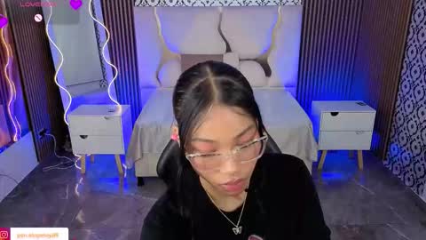 Snapshot of penelope_tay chatting on 02.20.26 penelope online show from 02.20.26