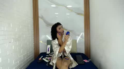 Penelopee Rouse online show from 09.10.25