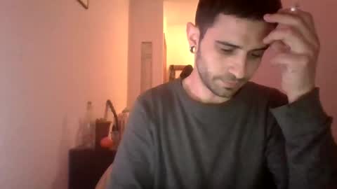 Snapshot of penesvoladores92 chatting on 02.15.25 penesvoladores92 online show from 02.15.25