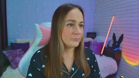 Dia  online show from 03.04.25