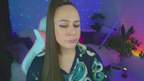 Dia  online show from 09.28.25