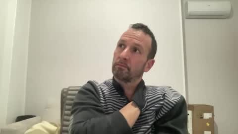 Snapshot of peppinslosqualo chatting on 02.05.25 peppinslosqualo online show from 02.05.25