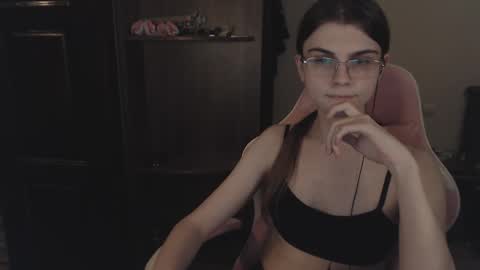 Farida online show from 02.18.25