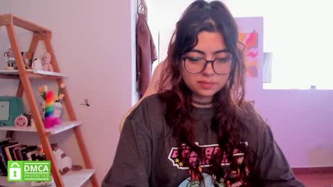 Sarah Ana Banana online show from 04.09.26