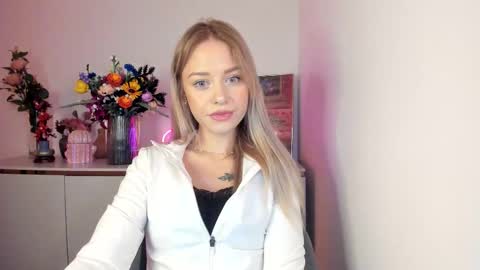 Cindy online show from 10.07.25